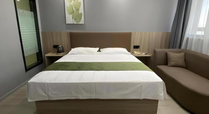 Greentree Inn Wuhu Fangte Second Phase Nanxiang Wanshang Express Hotel Exteriör bild